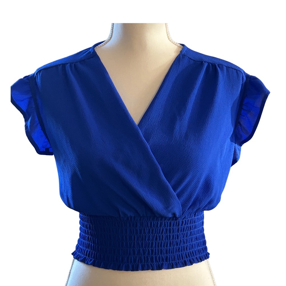 Monteau Los Angeles Women’s Royal Blue Smocked Waist Wrap Style Blouse Sz S